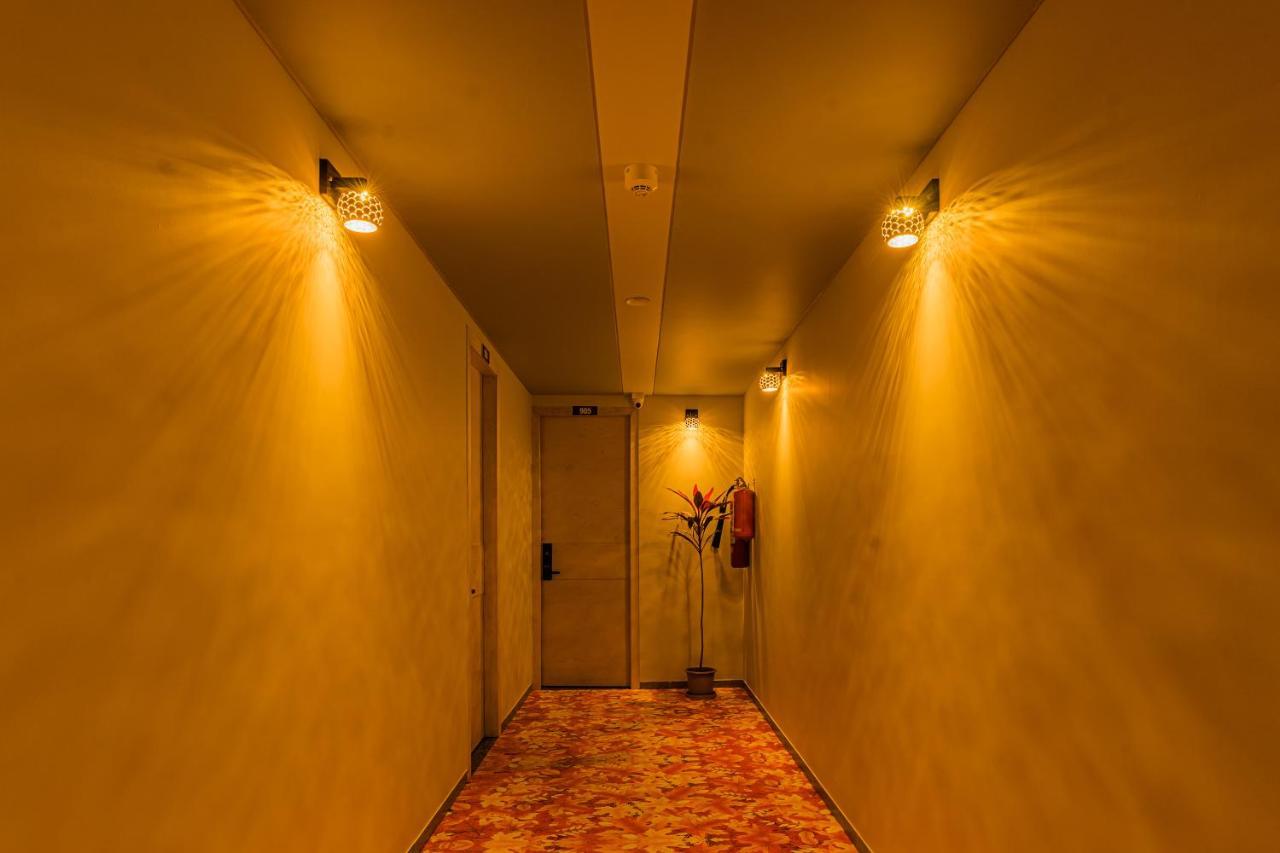 Hotel The Grand Heaven Gandhinagar Eksteriør billede